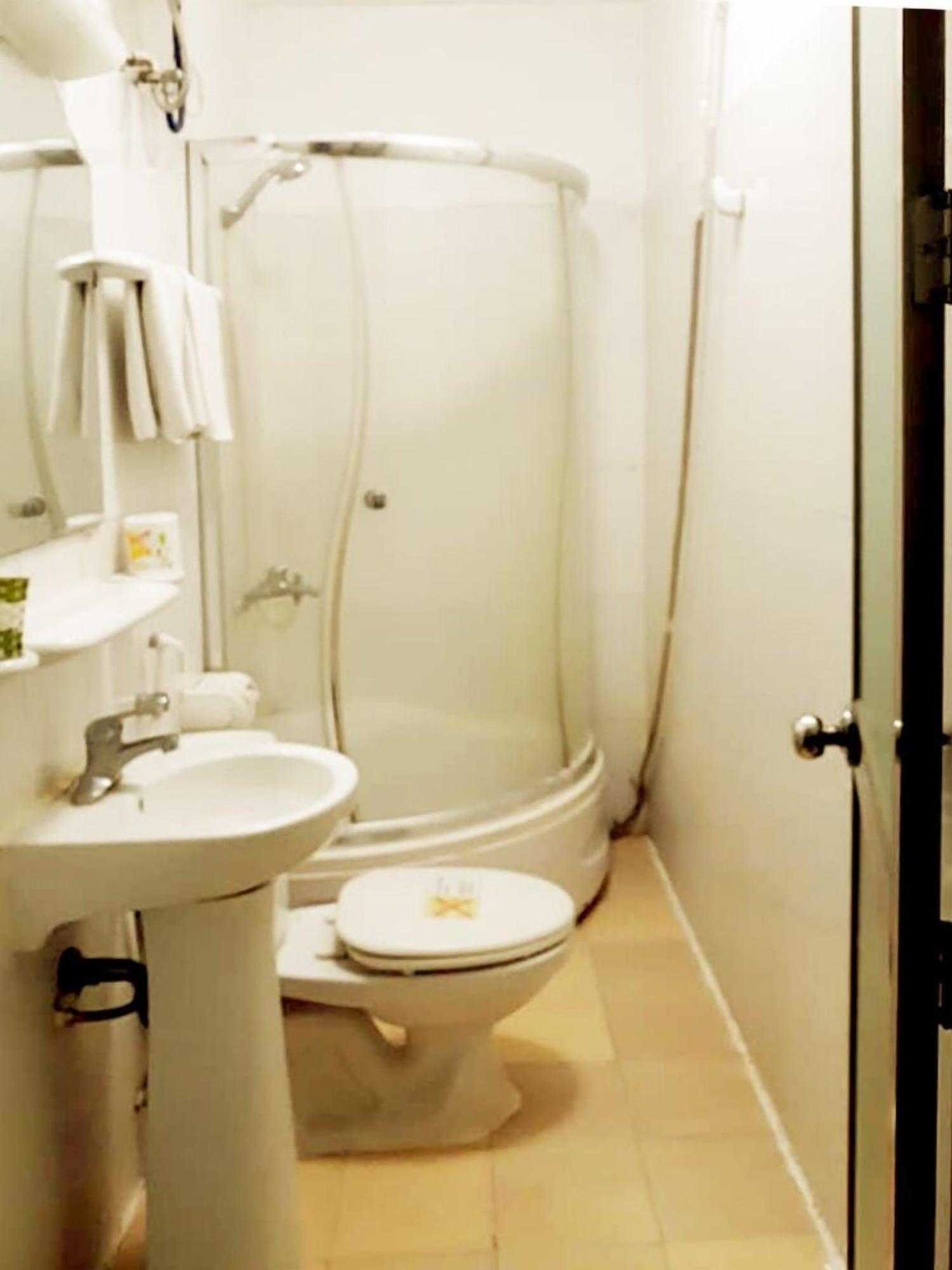 Hanoi Oriental Hotel Екстериор снимка